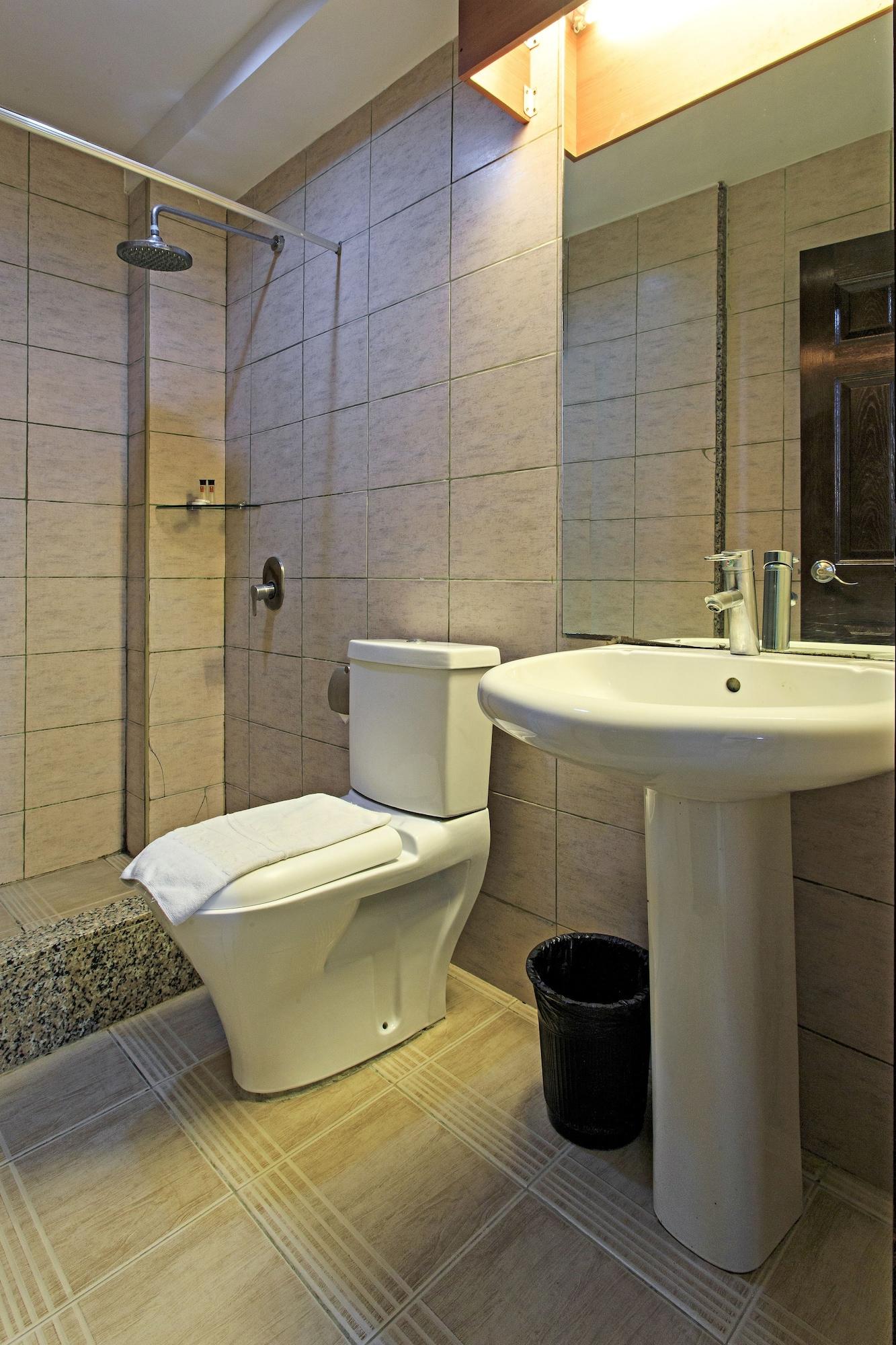 The Orchard Cebu Hotel & Suites Powered By Cocotel Экстерьер фото