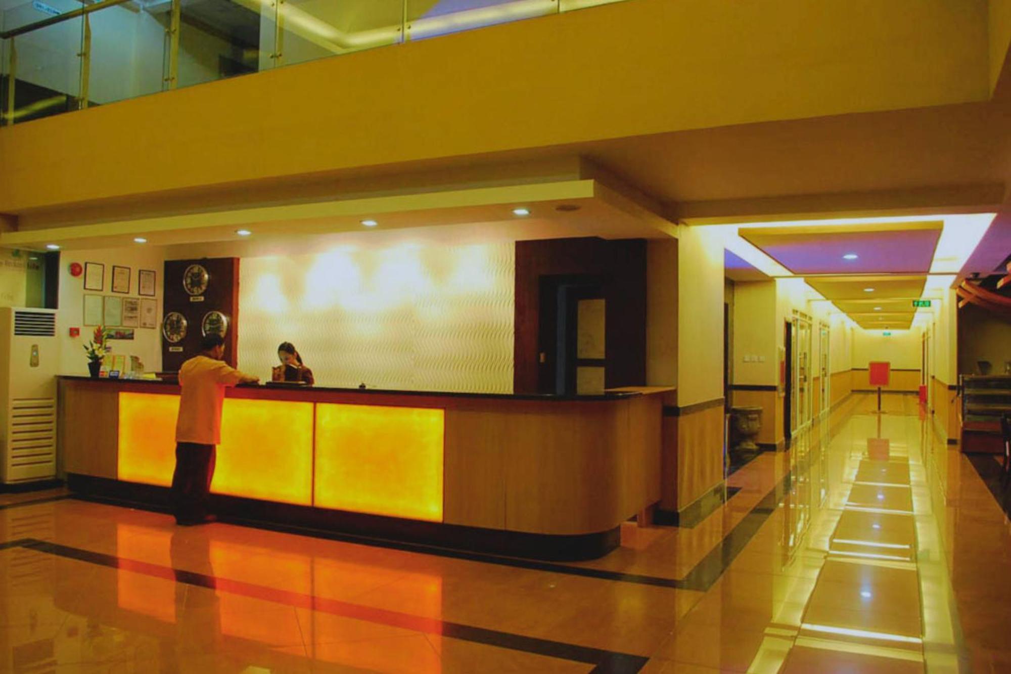 The Orchard Cebu Hotel & Suites Powered By Cocotel Экстерьер фото
