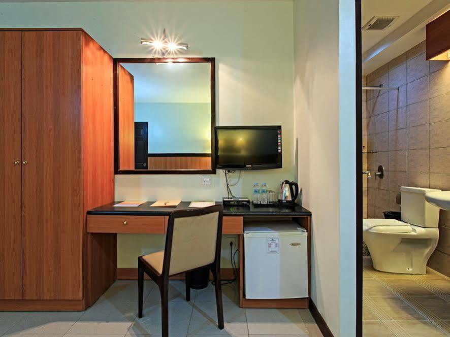 The Orchard Cebu Hotel & Suites Powered By Cocotel Экстерьер фото